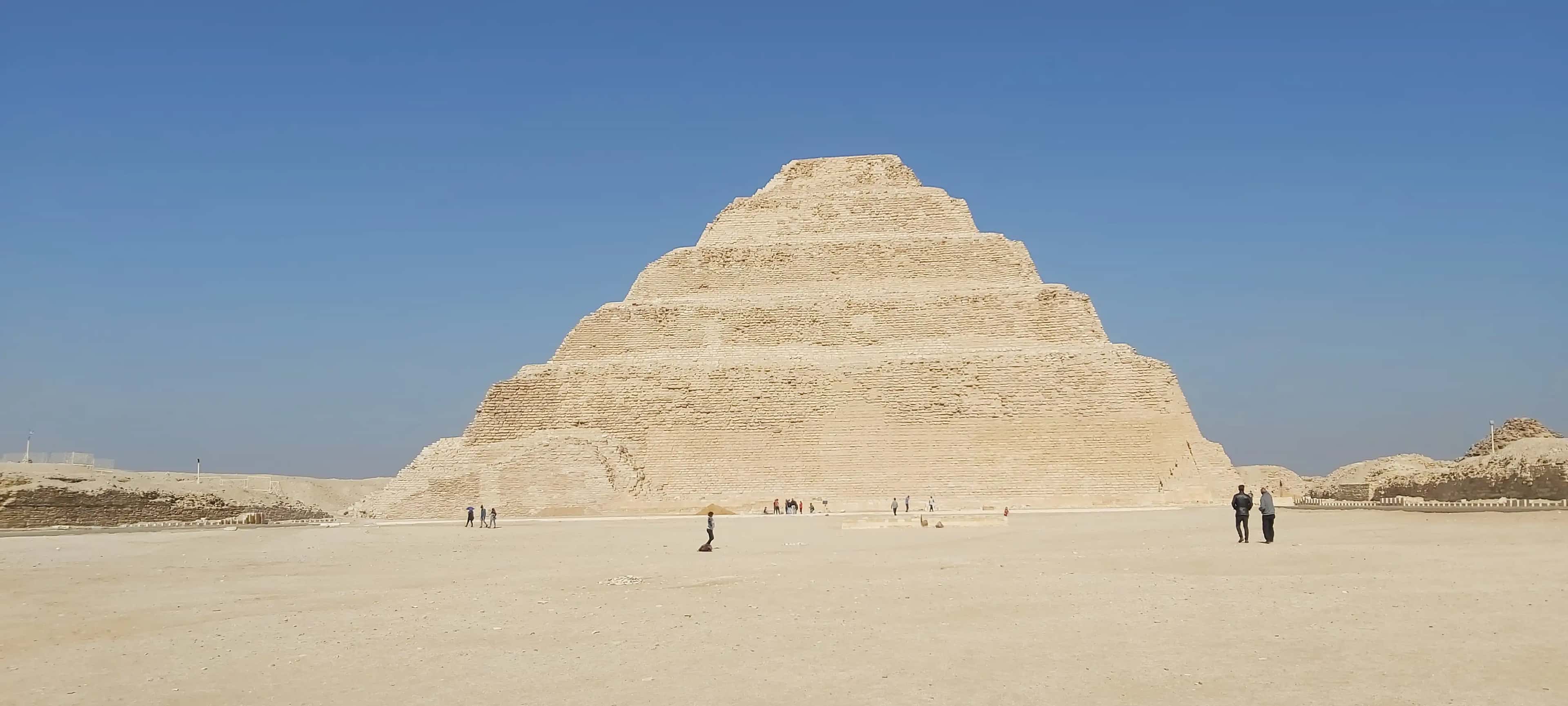 Tour Pyramids, Memphis and Saqqara | Cairo Egypt Pyramids Tours